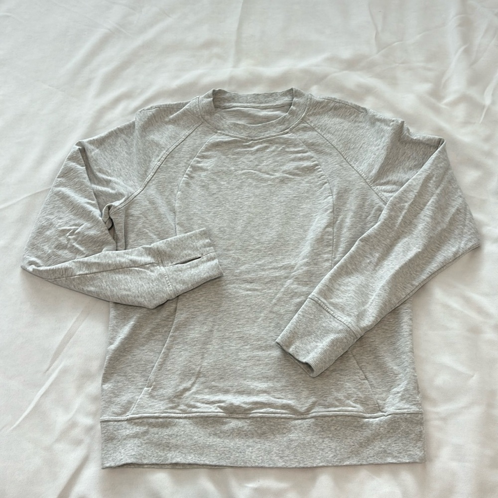 🌸3 for 20$🌸 Lululemon Light Grey Sweatshirt